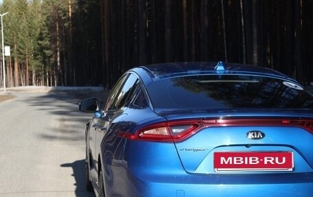 KIA Stinger I, 2019 год, 3 000 000 рублей, 8 фотография