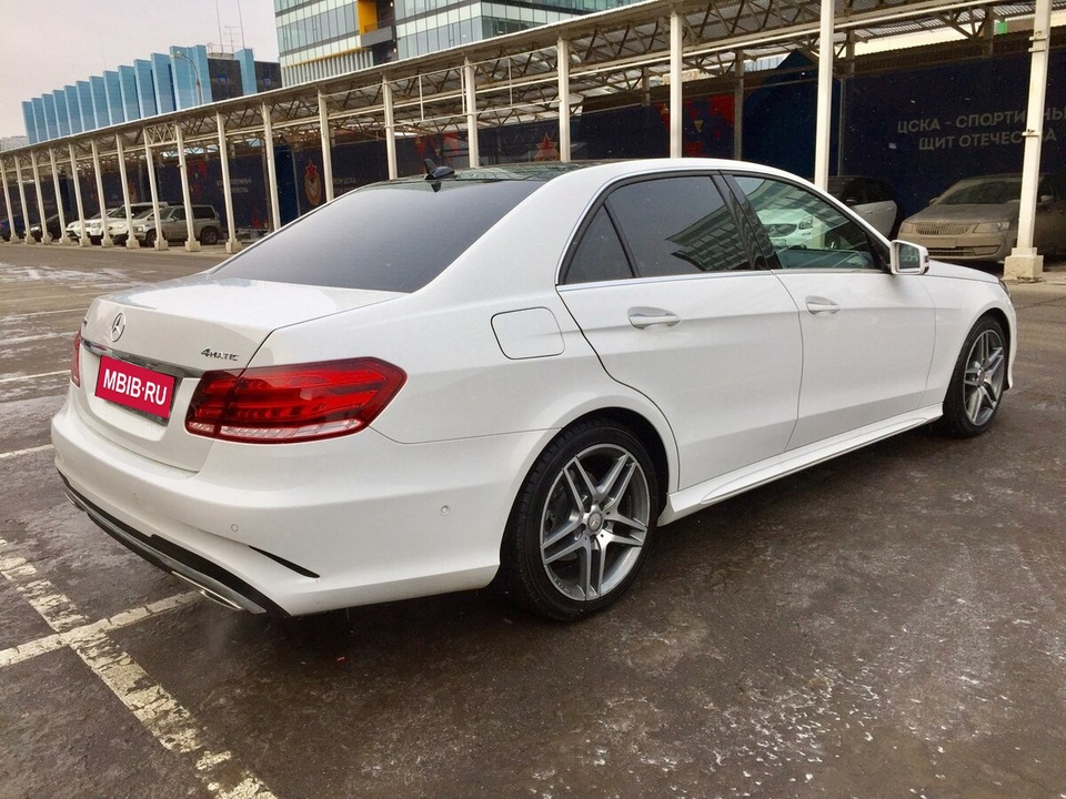 Mercedes-Benz E-Класс W212 рестайлинг, 2015 год, 850 000 рублей, 8 фотография