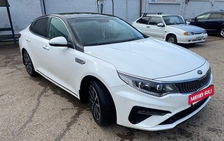 KIA Optima IV, 2018 год, 2 100 000 рублей, 2 фотография