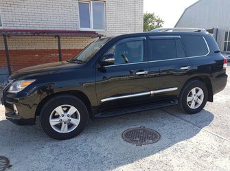 Lexus LX III рестайлинг, 2013 год, 1 600 000 рублей, 1 фотография