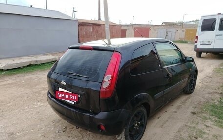 Ford Fiesta, 2007 год, 235 000 рублей, 4 фотография