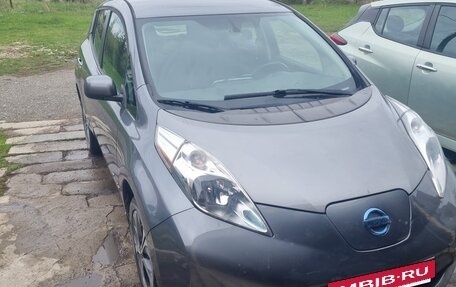 Nissan Leaf I, 2015 год, 1 100 000 рублей, 3 фотография
