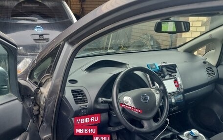 Nissan Leaf I, 2015 год, 1 100 000 рублей, 2 фотография