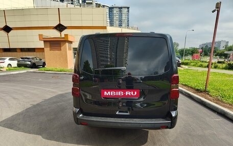 Opel Zafira Life I, 2021 год, 4 400 000 рублей, 18 фотография