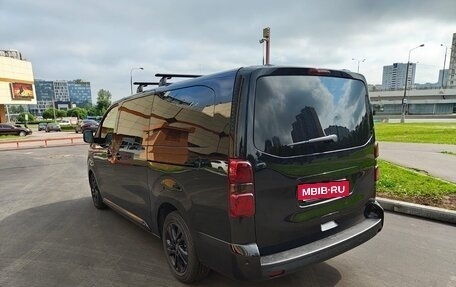 Opel Zafira Life I, 2021 год, 4 400 000 рублей, 17 фотография