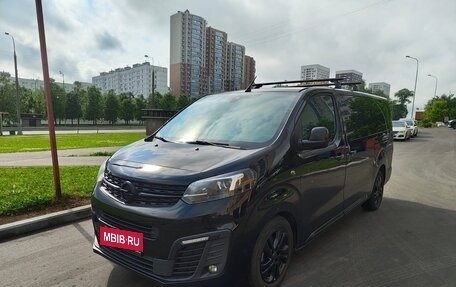Opel Zafira Life I, 2021 год, 4 400 000 рублей, 12 фотография