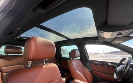 Volkswagen Touareg III, 2013 год, 2 300 000 рублей, 19 фотография