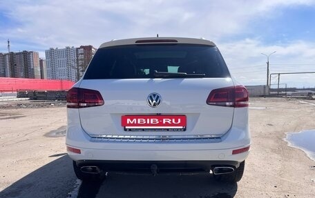 Volkswagen Touareg III, 2013 год, 2 300 000 рублей, 10 фотография