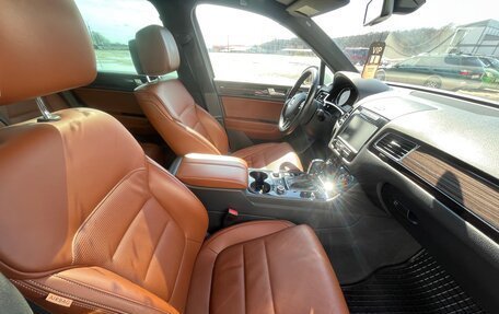 Volkswagen Touareg III, 2013 год, 2 300 000 рублей, 29 фотография