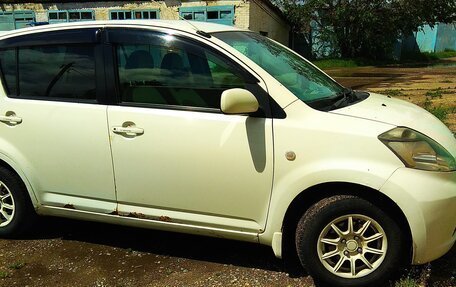 Daihatsu Boon II рестайлинг, 2004 год, 350 000 рублей, 3 фотография