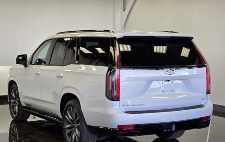 Cadillac Escalade V, 2023 год, 15 900 000 рублей, 6 фотография
