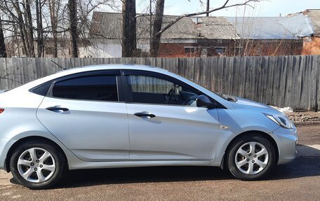 Hyundai Solaris II рестайлинг, 2012 год, 655 000 рублей, 4 фотография