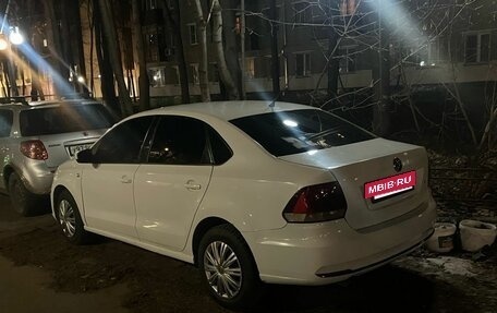 Volkswagen Polo VI (EU Market), 2012 год, 800 000 рублей, 5 фотография