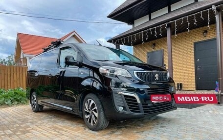 Peugeot Traveller I, 2020 год, 3 600 000 рублей, 1 фотография