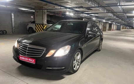Mercedes-Benz E-Класс, 2009 год, 990 000 рублей, 1 фотография