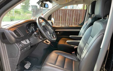 Peugeot Traveller I, 2020 год, 3 600 000 рублей, 8 фотография