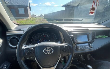Toyota RAV4, 2014 год, 1 650 000 рублей, 15 фотография