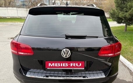 Volkswagen Touareg III, 2012 год, 2 750 000 рублей, 3 фотография