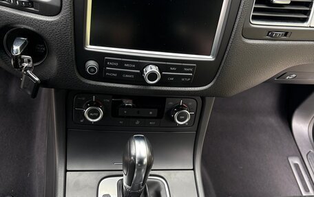 Volkswagen Touareg III, 2012 год, 2 750 000 рублей, 12 фотография