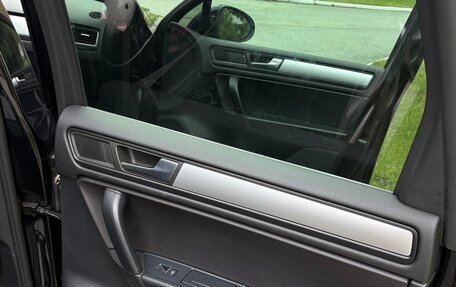 Volkswagen Touareg III, 2012 год, 2 750 000 рублей, 22 фотография