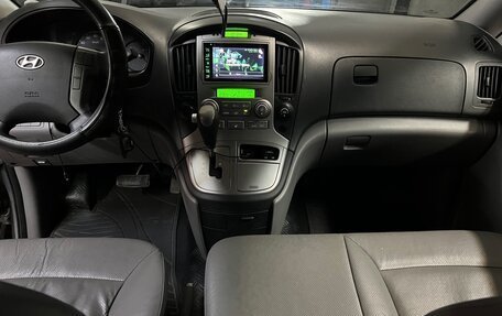 Hyundai Grand Starex Grand Starex I рестайлинг 2, 2015 год, 2 200 000 рублей, 8 фотография