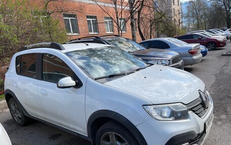 Renault Sandero II рестайлинг, 2021 год, 1 180 000 рублей, 2 фотография