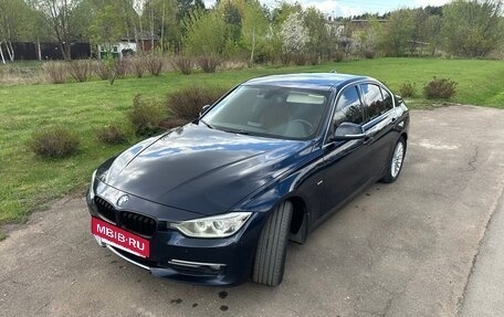 BMW 3 серия, 2012 год, 1 935 000 рублей, 9 фотография
