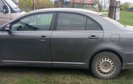 Toyota Avensis III рестайлинг, 2007 год, 632 310 рублей, 3 фотография
