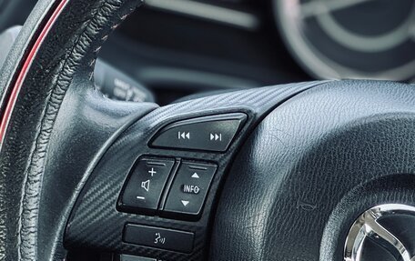 Mazda Axela, 2015 год, 1 230 000 рублей, 13 фотография