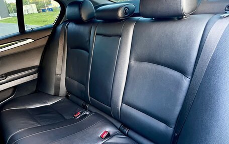 BMW 5 серия, 2012 год, 2 150 000 рублей, 13 фотография