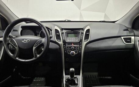 Hyundai i30 II рестайлинг, 2013 год, 800 000 рублей, 9 фотография