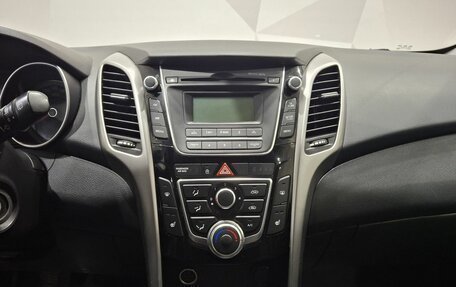 Hyundai i30 II рестайлинг, 2013 год, 800 000 рублей, 13 фотография