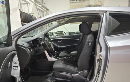 Hyundai i30 II рестайлинг, 2013 год, 800 000 рублей, 16 фотография