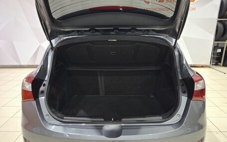 Hyundai i30 II рестайлинг, 2013 год, 800 000 рублей, 32 фотография