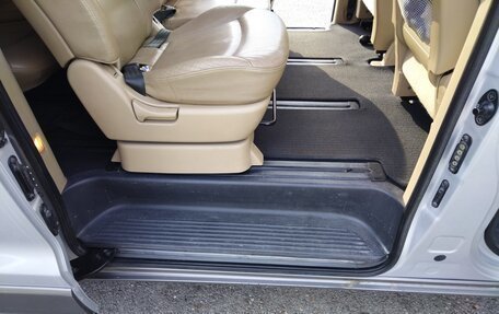 Hyundai Grand Starex Grand Starex I рестайлинг 2, 2009 год, 18 фотография