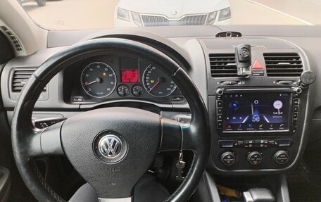 Volkswagen Golf V, 2008 год, 600 000 рублей, 10 фотография