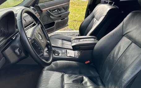 BMW 7 серия, 1994 год, 1 000 000 рублей, 13 фотография
