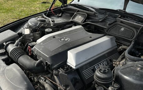 BMW 7 серия, 1994 год, 1 000 000 рублей, 17 фотография