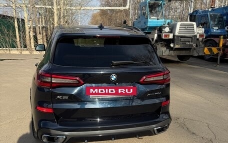 BMW X5, 2019 год, 5 900 000 рублей, 4 фотография