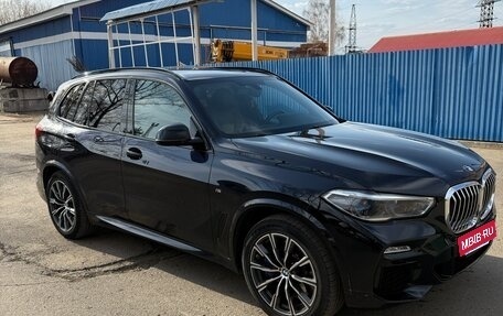 BMW X5, 2019 год, 5 900 000 рублей, 2 фотография