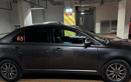 Toyota Avensis III рестайлинг, 2006 год, 900 000 рублей, 4 фотография