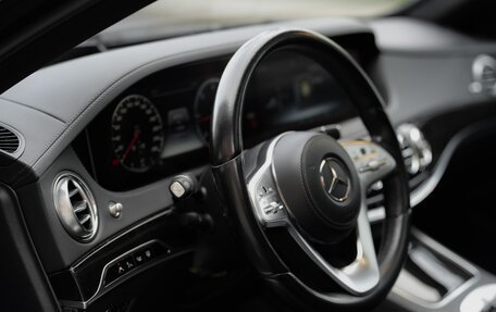 Mercedes-Benz S-Класс, 2019 год, 4 990 000 рублей, 20 фотография