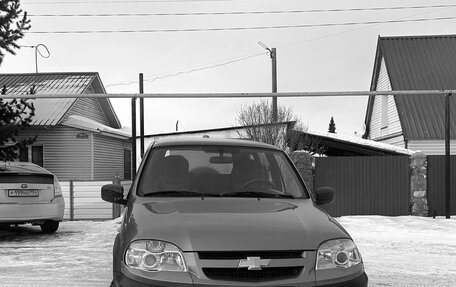 Chevrolet Niva I рестайлинг, 2016 год, 1 100 000 рублей, 3 фотография