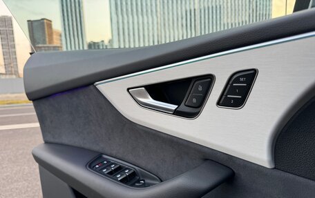 Audi Q8 I, 2023 год, 12 870 000 рублей, 17 фотография