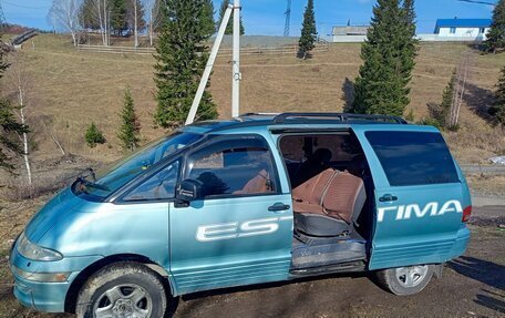 Toyota Estima III рестайлинг -2, 1993 год, 450 000 рублей, 8 фотография