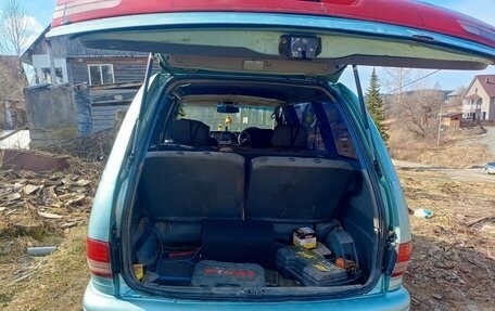 Toyota Estima III рестайлинг -2, 1993 год, 450 000 рублей, 4 фотография