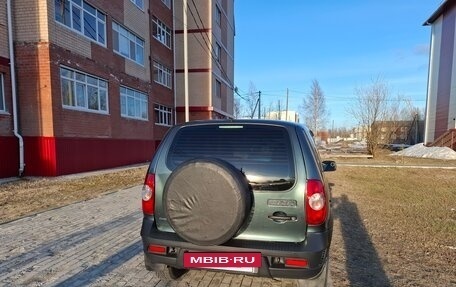Chevrolet Niva I рестайлинг, 2018 год, 860 000 рублей, 5 фотография