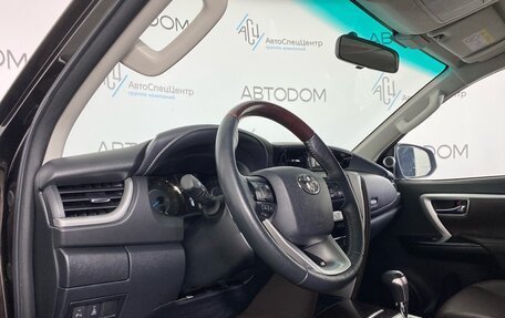 Toyota Fortuner II, 2018 год, 3 699 000 рублей, 6 фотография