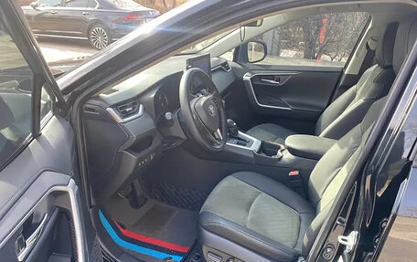 Toyota RAV4, 2022 год, 2 720 000 рублей, 11 фотография