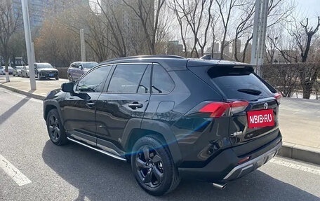 Toyota RAV4, 2022 год, 2 720 000 рублей, 5 фотография